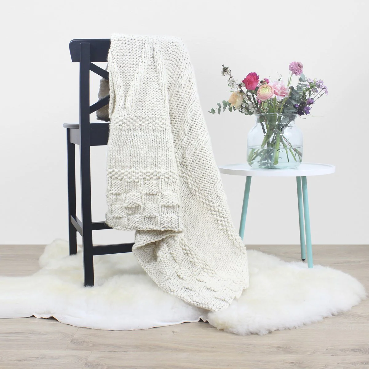 Bounty Throw Knitting Kit - Image 3