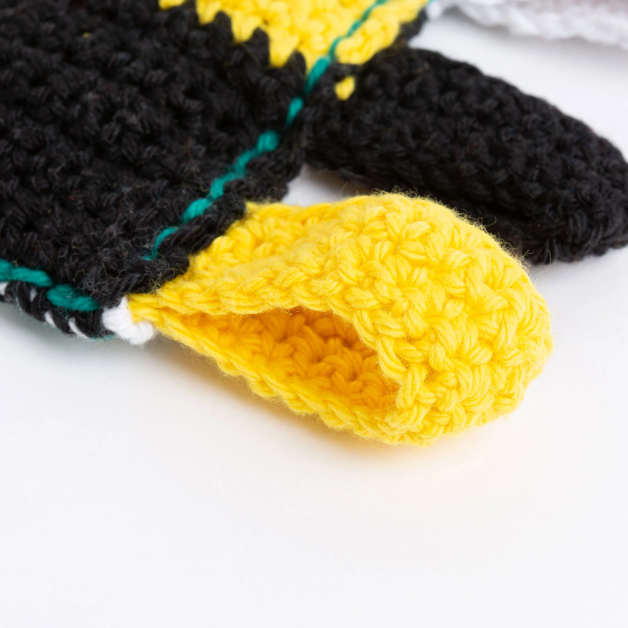 Crinkly Loopy Baby Toy Crochet Kit - Image 5