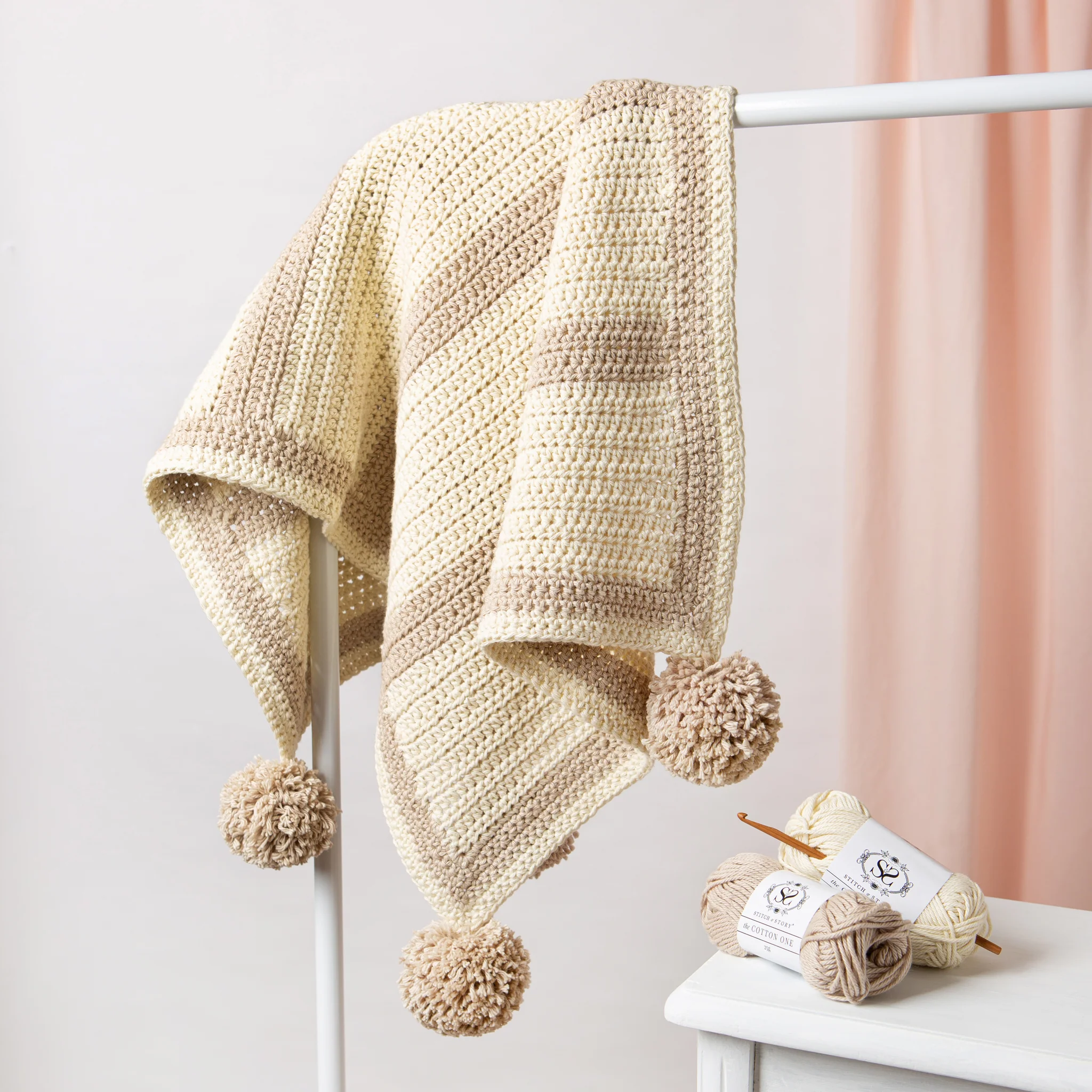 Kali Bunny Baby Blanket Crochet Kit - Image 3